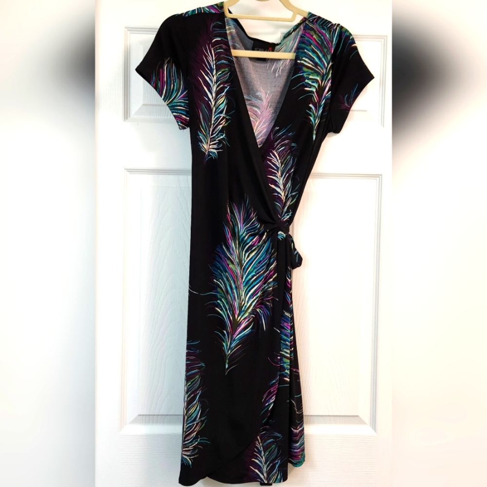 Black V-neck Wrap Dress with Peacock Feather Print Size 10